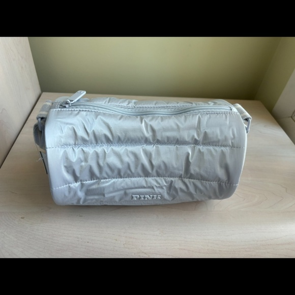 Sale!New Forever 21 Light Blue Winter Teddy Coat & VS Light Blue Handbag Bundle - Picture 4 of 9